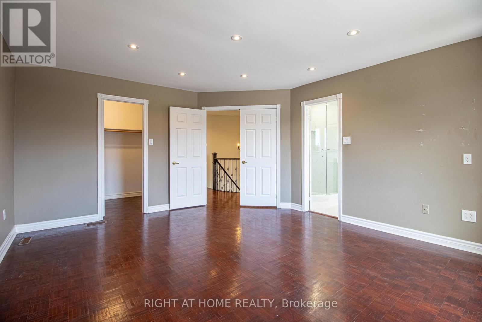 24 Forestside Road, Richmond Hill, Ontario  L4C 9V2 - Photo 14 - N13015442