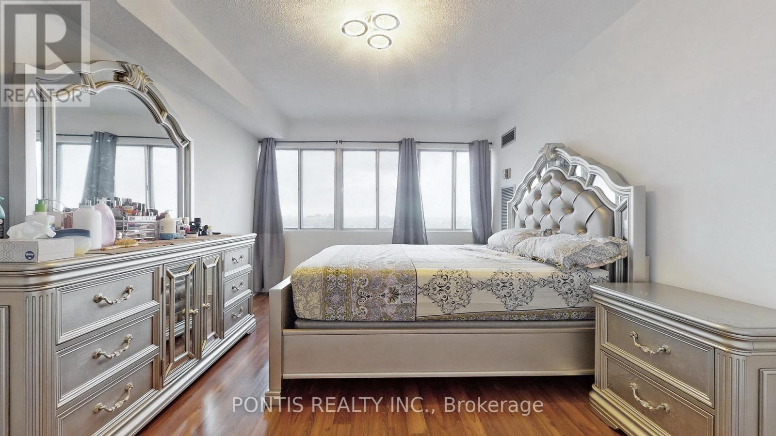 1904 - 1580 Mississauga Valley Boulevard E, Mississauga, Ontario  L5A 3T8 - Photo 7 - W13015460