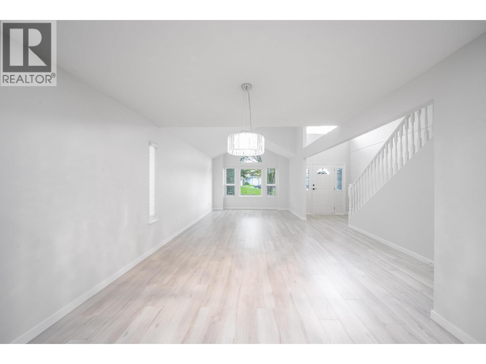 12344 234 Street, Maple Ridge, British Columbia  V2X 0N7 - Photo 4 - R3112830