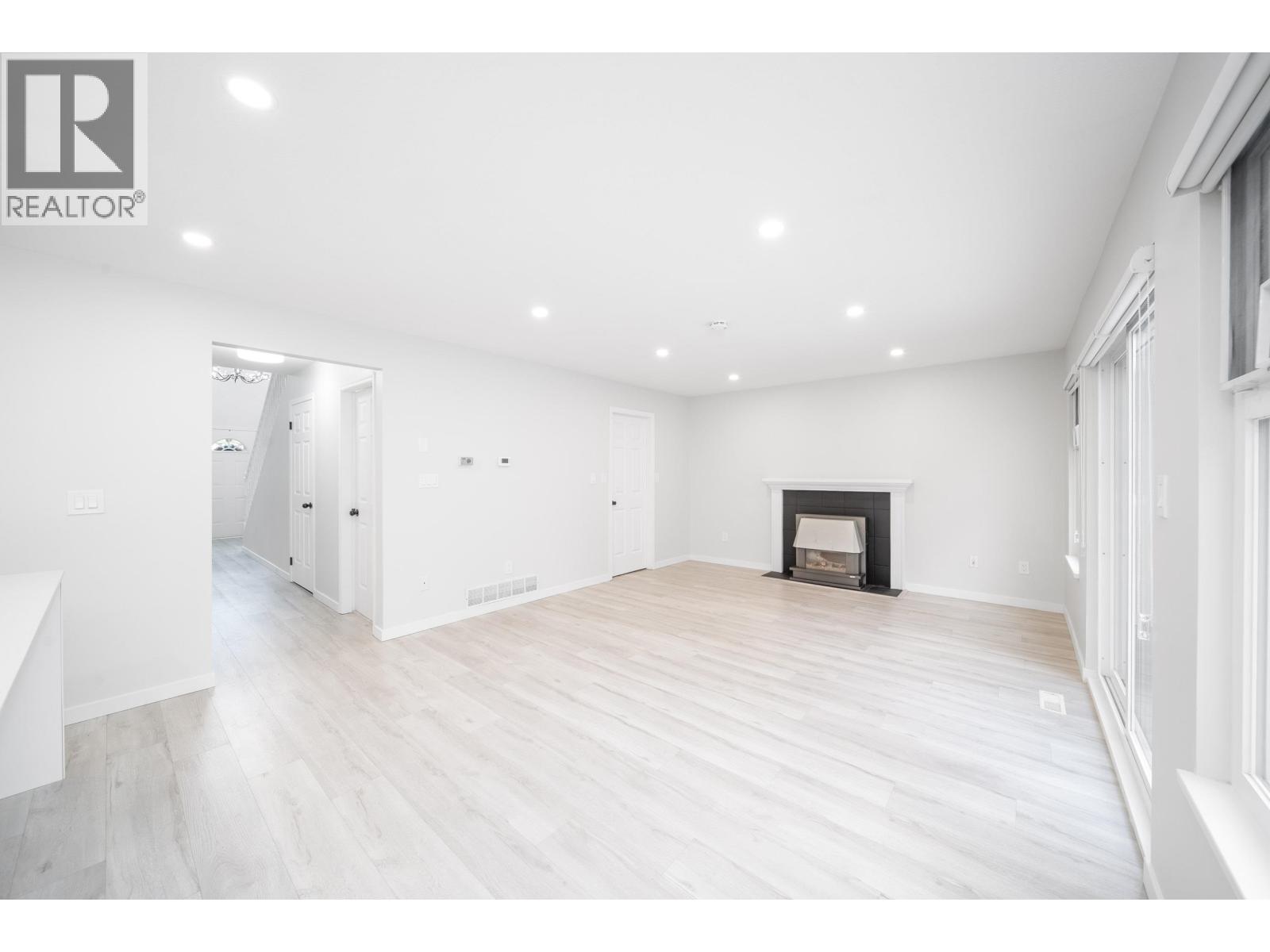 12344 234 Street, Maple Ridge, British Columbia  V2X 0N7 - Photo 12 - R3112830