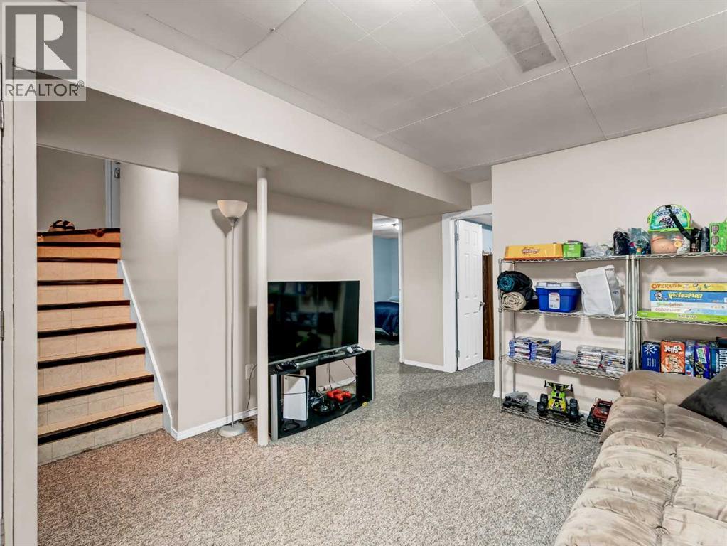 813 2 Street Se, Redcliff, Alberta  T0J 2P0 - Photo 22 - A2291988