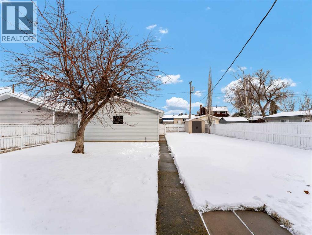 813 2 Street Se, Redcliff, Alberta  T0J 2P0 - Photo 31 - A2291988