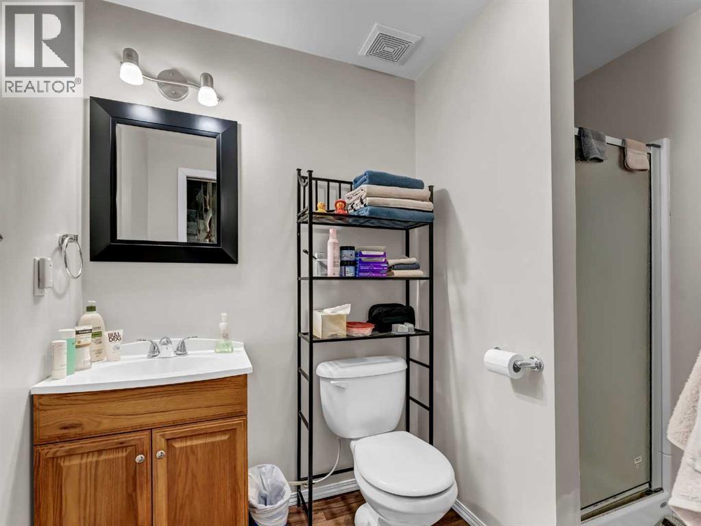 813 2 Street Se, Redcliff, Alberta  T0J 2P0 - Photo 28 - A2291988