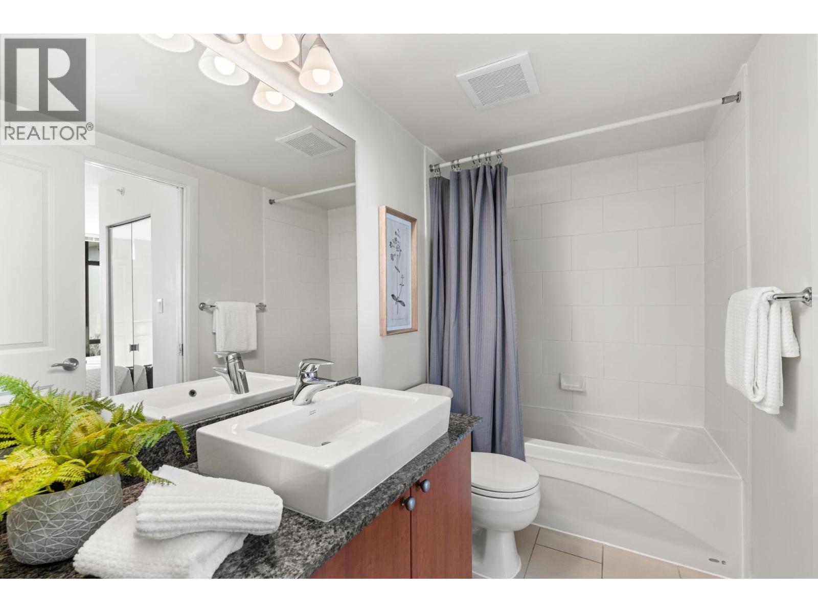 1103 610 Victoria Street, New Westminster, British Columbia  V3M 0A5 - Photo 10 - R3108500