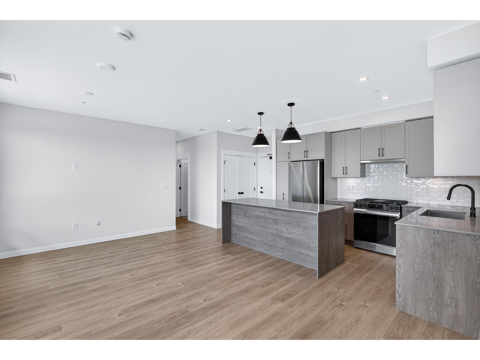 1006 27254 Aldergrove Town Centre Drive, Langley, British Columbia  V4W 3N7 - Photo 11 - R3112361