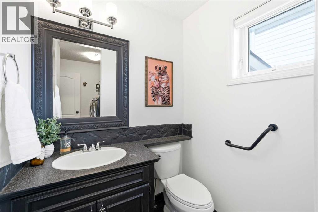 3 Riverview Court, Cochrane, Alberta  T4C 1K6 - Photo 22 - A2299457