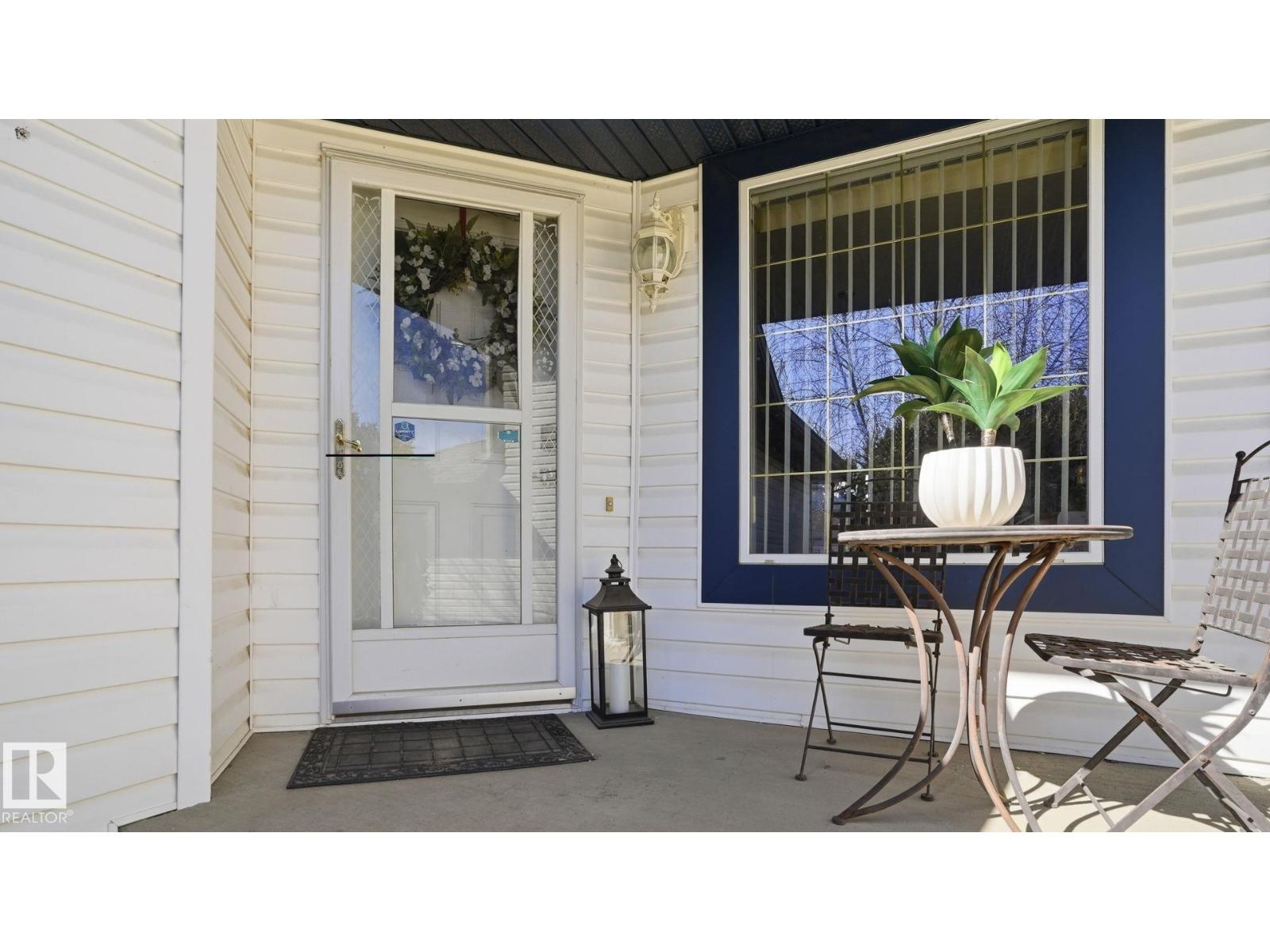 1310 Barnes Cl Sw, Edmonton, Alberta  T6W 1E5 - Photo 2 - E4483004