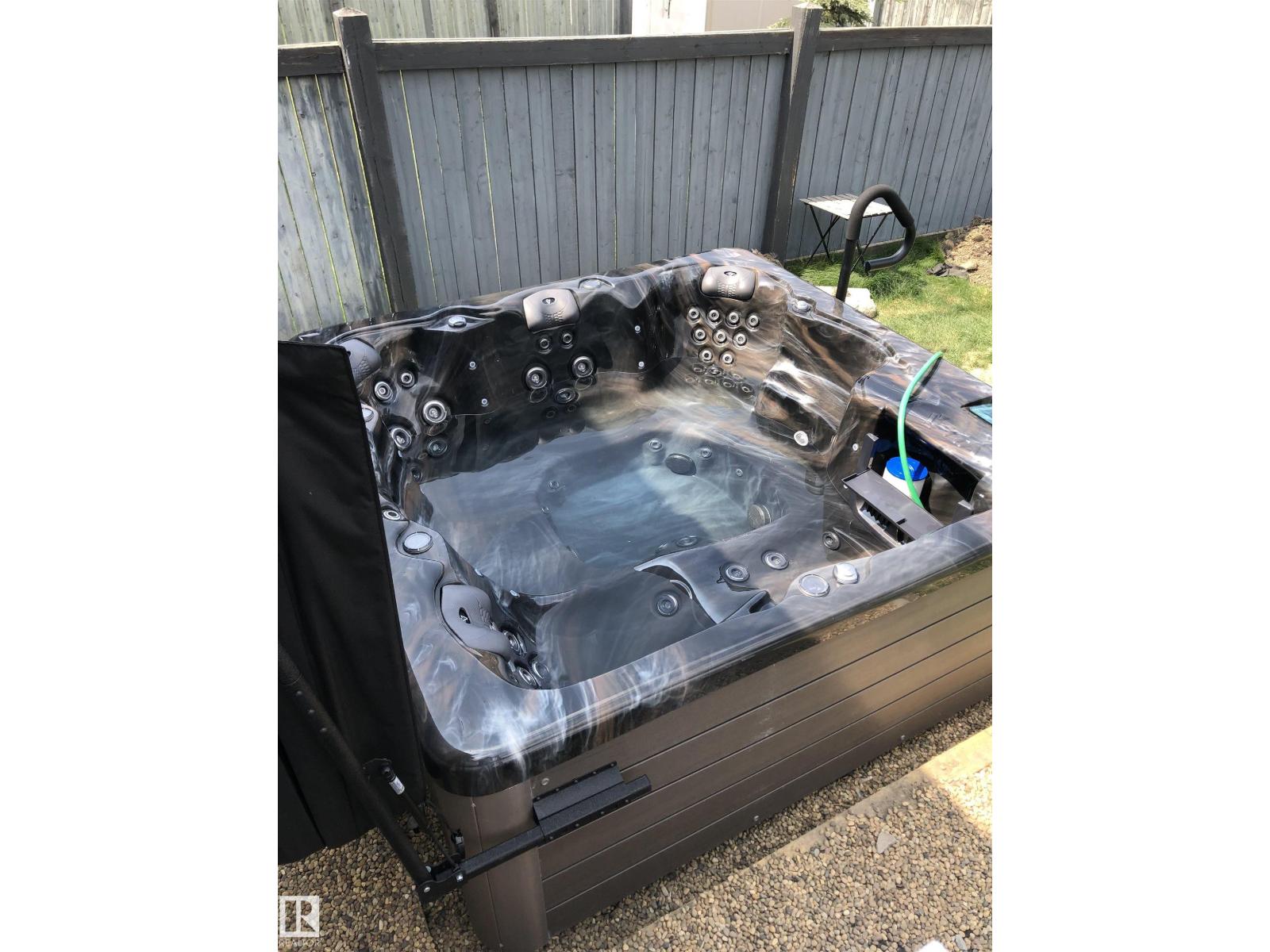 1310 Barnes Cl Sw, Edmonton, Alberta  T6W 1E5 - Photo 46 - E4483004