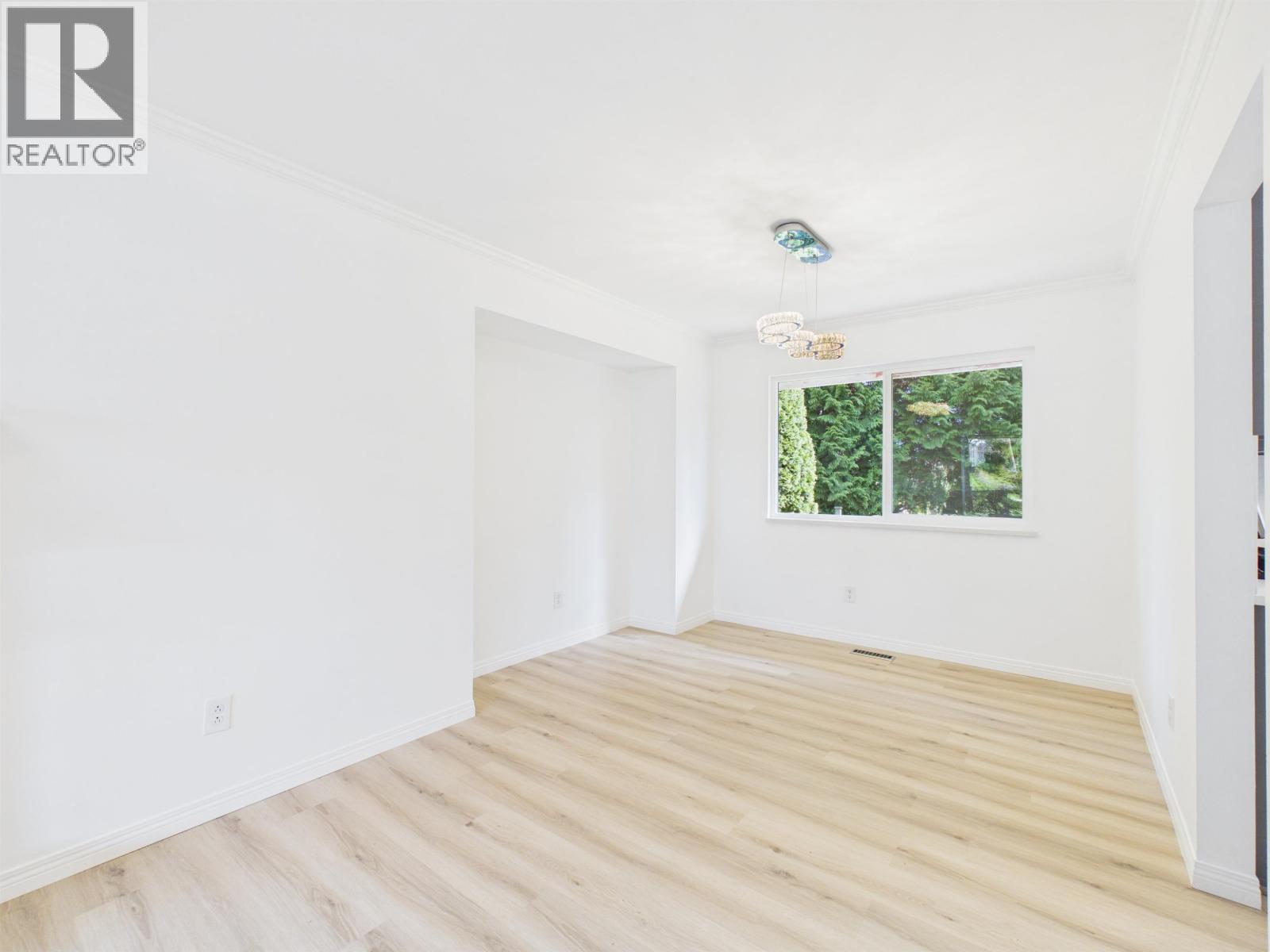 2556 Trillium Place, Coquitlam, British Columbia  V3E 2G3 - Photo 11 - R3111602