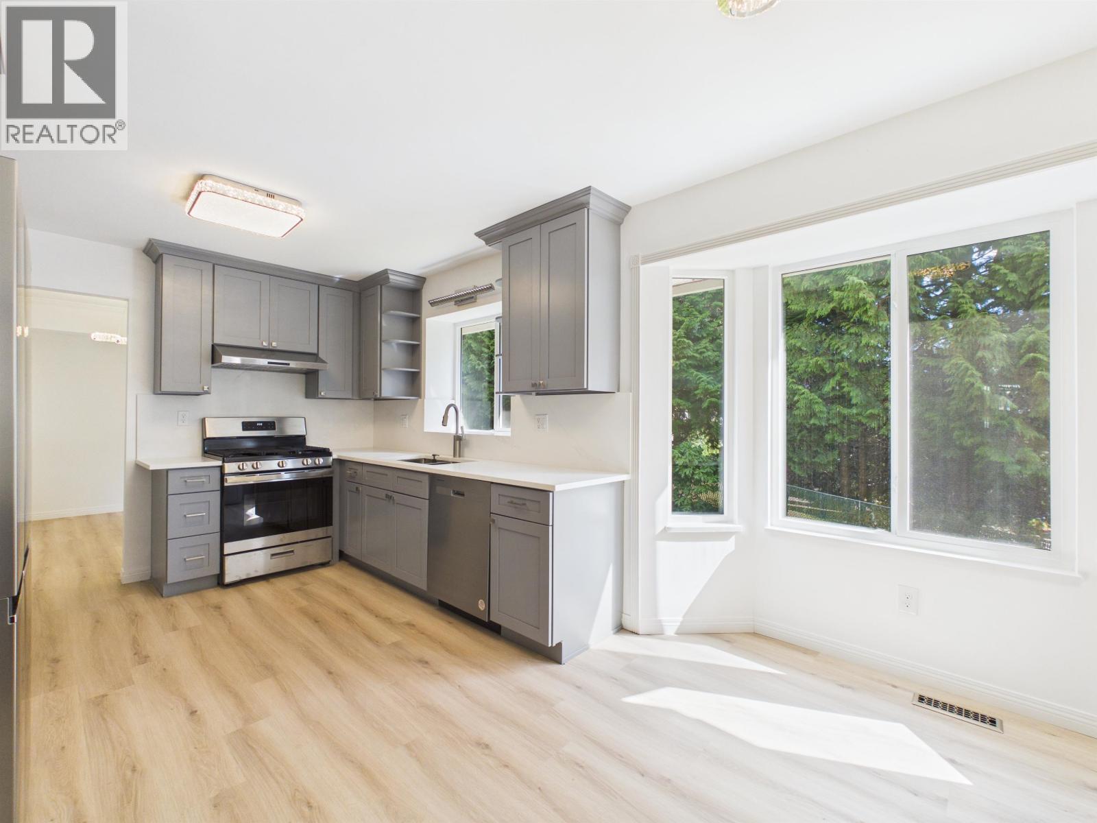 2556 Trillium Place, Coquitlam, British Columbia  V3E 2G3 - Photo 15 - R3111602