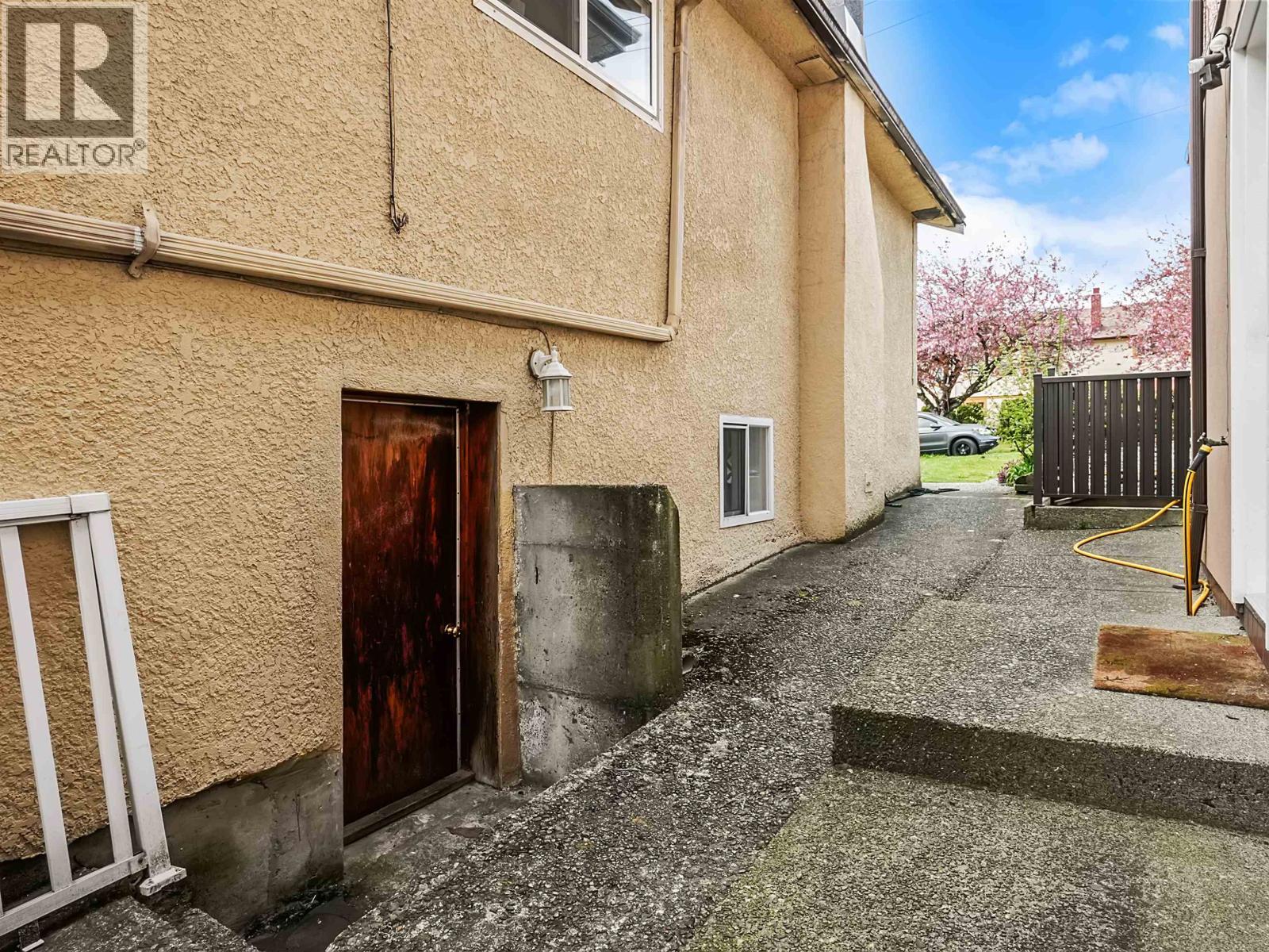 620 Slocan Street, Vancouver, British Columbia  V5K 3X7 - Photo 29 - R3111301