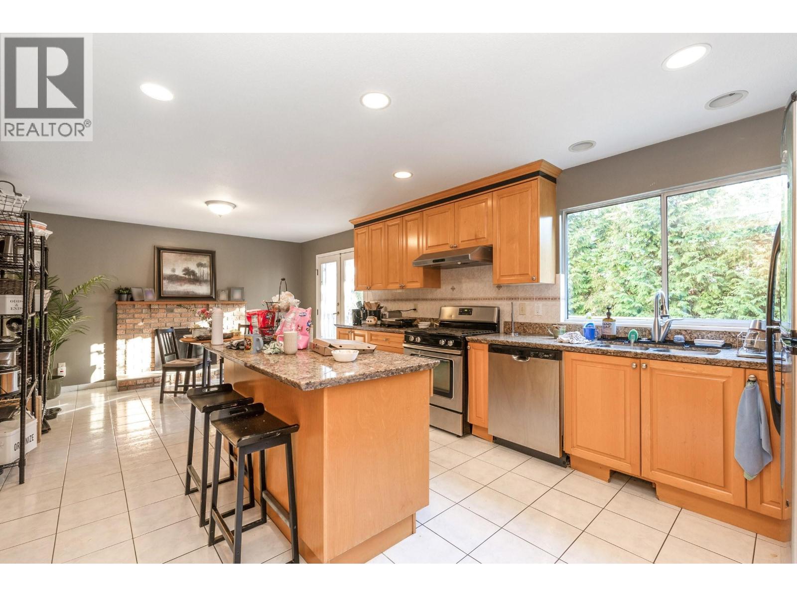 2210 Dawes Hill Road, Coquitlam, British Columbia  V3K 1N3 - Photo 8 - R3082592