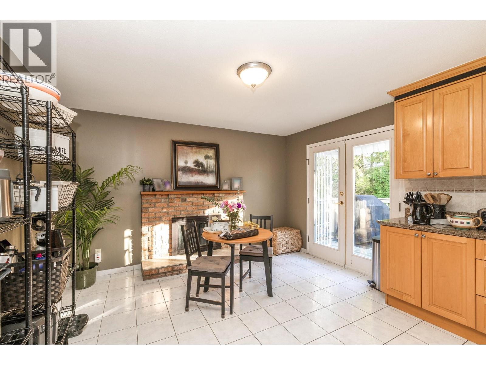 2210 Dawes Hill Road, Coquitlam, British Columbia  V3K 1N3 - Photo 11 - R3082592