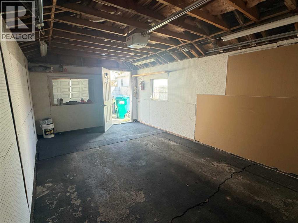 538 12c Street N, Lethbridge, Alberta  T1H 2N3 - Photo 25 - A2300777