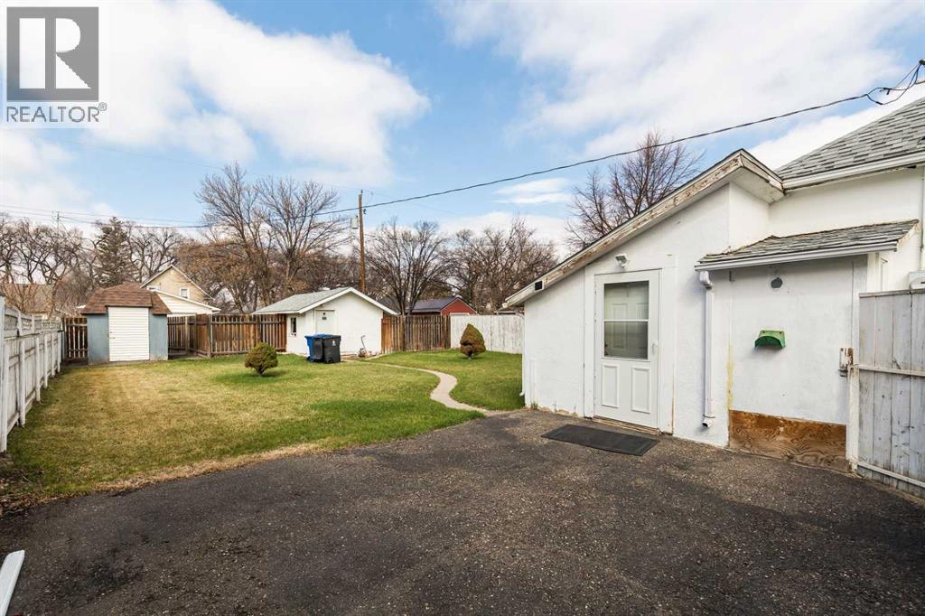 538 12c Street N, Lethbridge, Alberta  T1H 2N3 - Photo 19 - A2300777