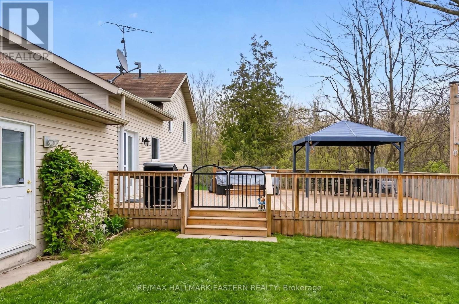 1755a Salem Road, Prince Edward County, Ontario  K0K 1T0 - Photo 48 - X12894400