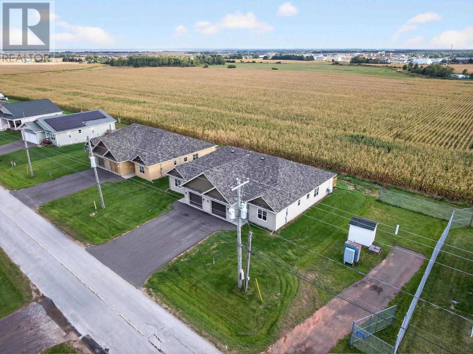 285 Greenwood Drive, Summerside, Prince Edward Island  C1N 4J9 - Photo 4 - 202603570