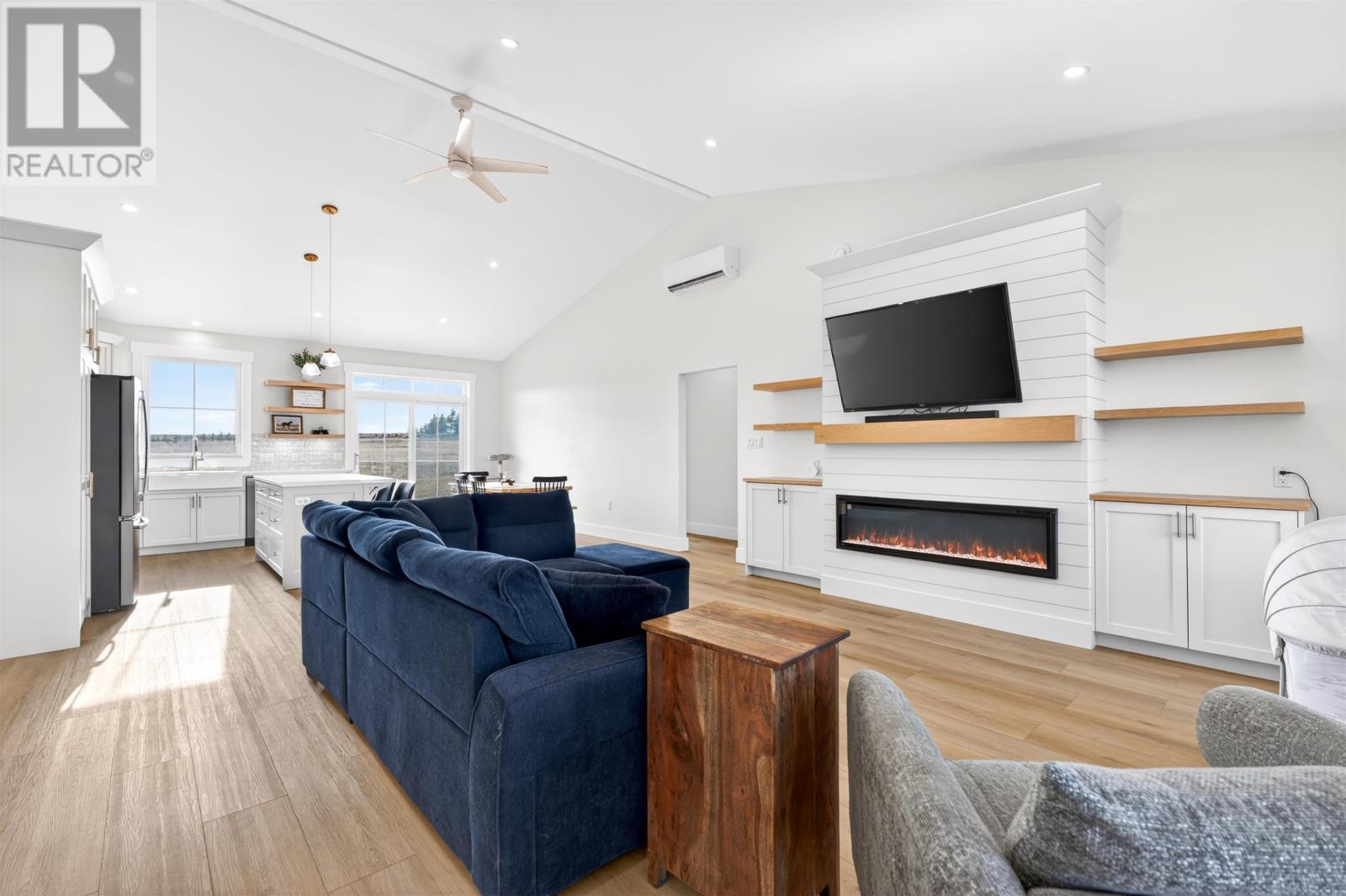 329 Macinnis Road, Winsloe North, Prince Edward Island  C1E 0R2 - Photo 10 - 202607823