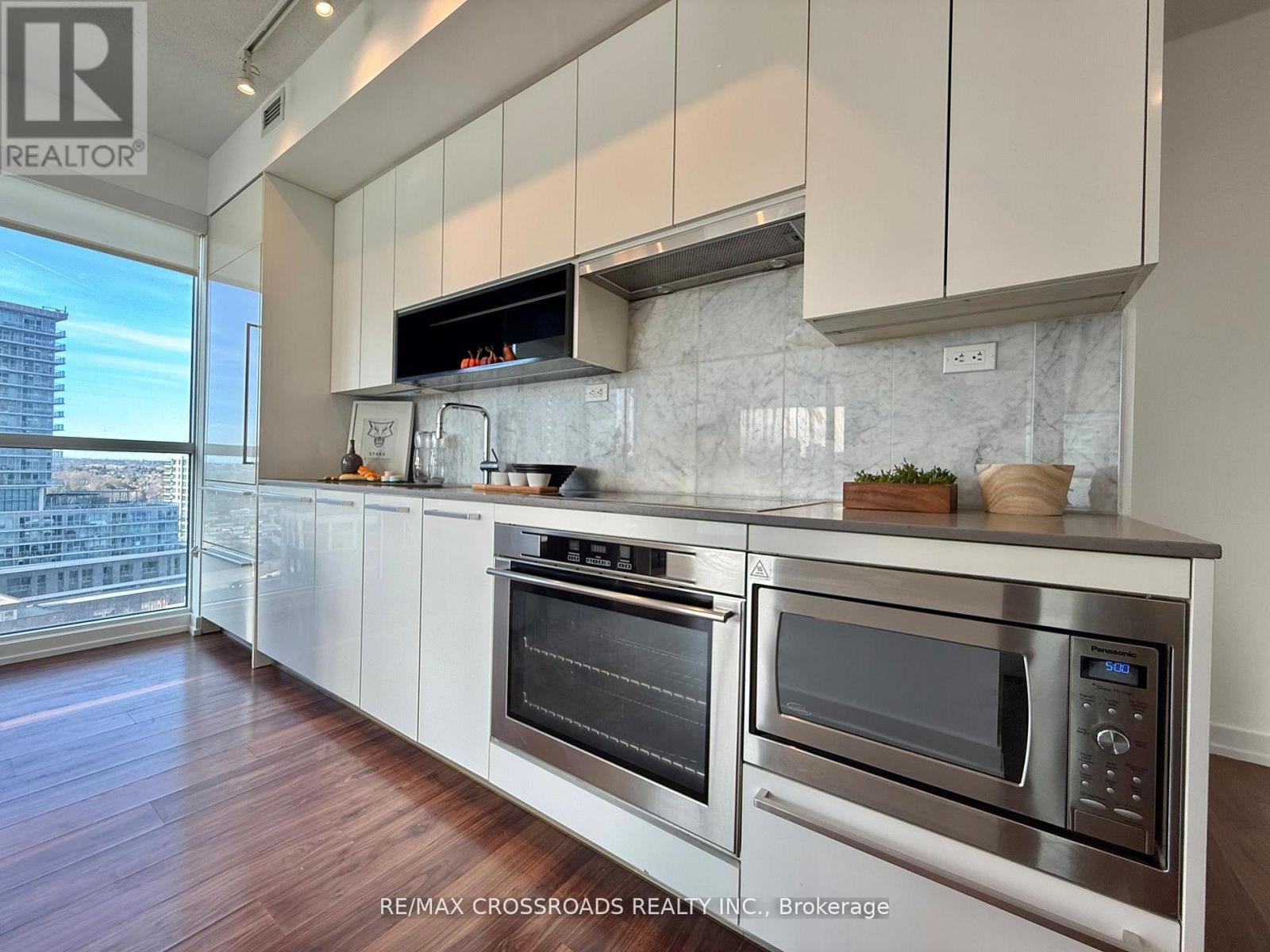 1003 - 115 Mcmahon Drive, Toronto, Ontario  M2K 0E3 - Photo 12 - C12880664