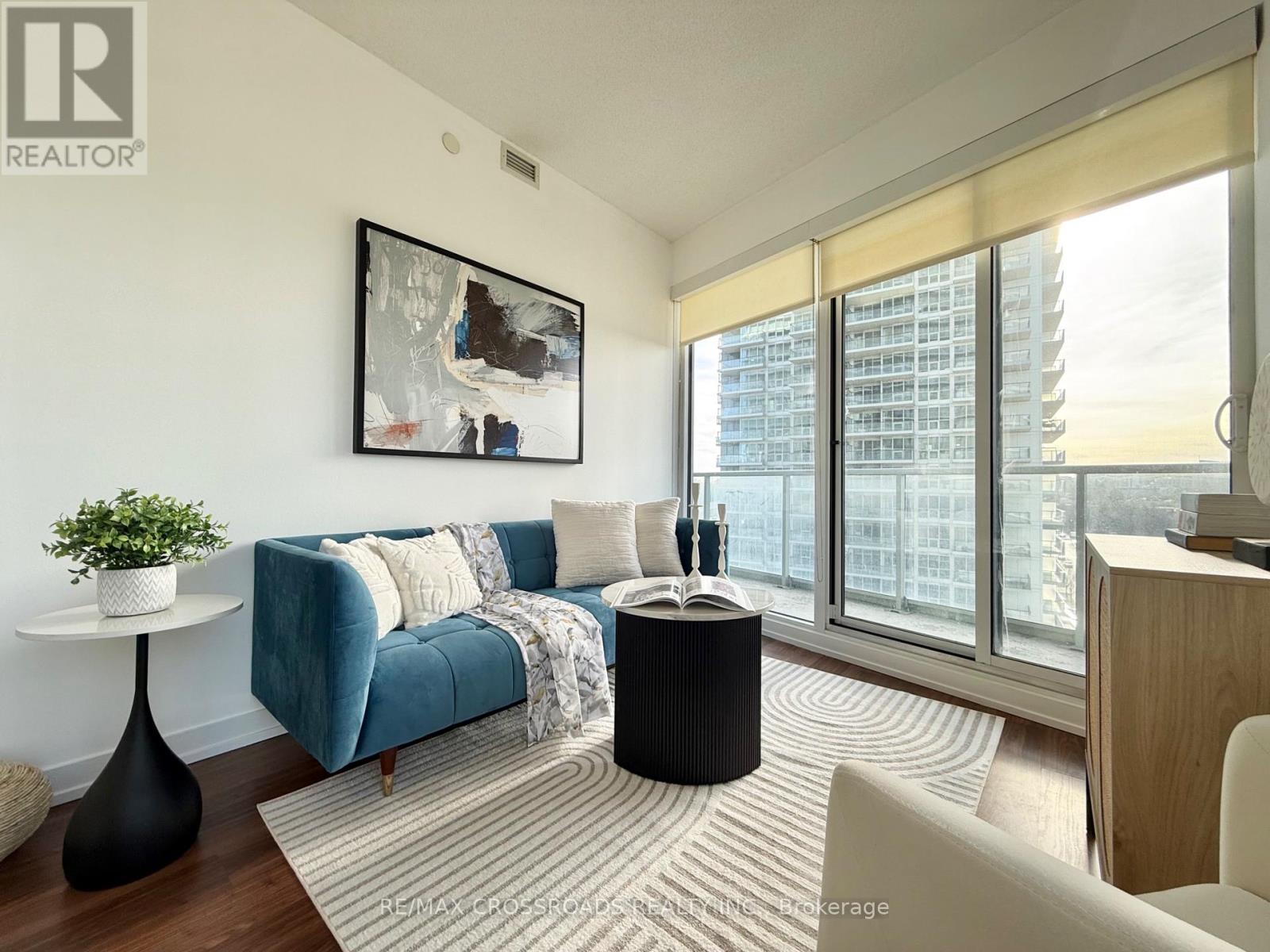 1003 - 115 Mcmahon Drive, Toronto, Ontario  M2K 0E3 - Photo 3 - C12880664