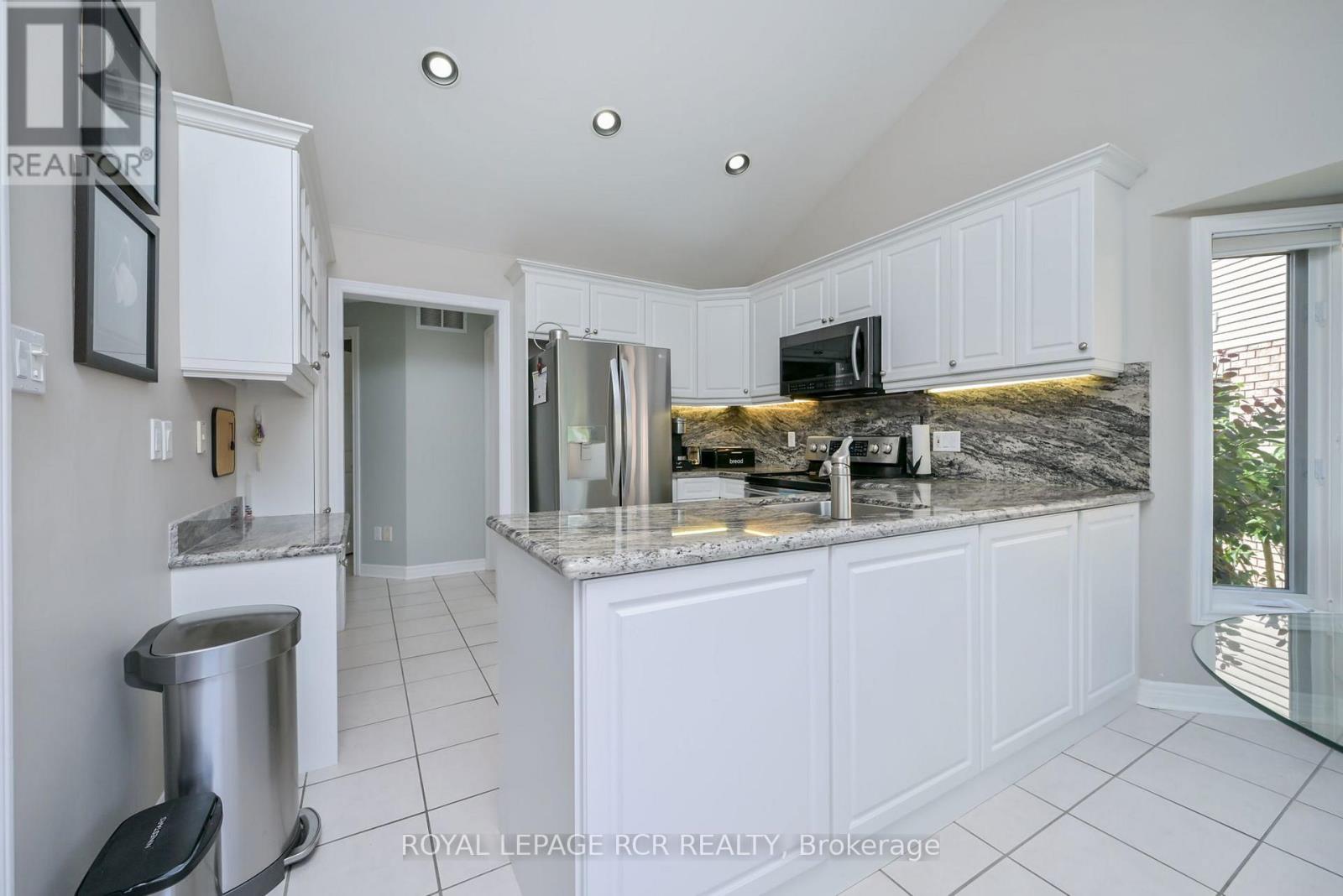 43 Bella Vista Trail, New Tecumseth, Ontario  L9R 2C7 - Photo 9 - N12728568