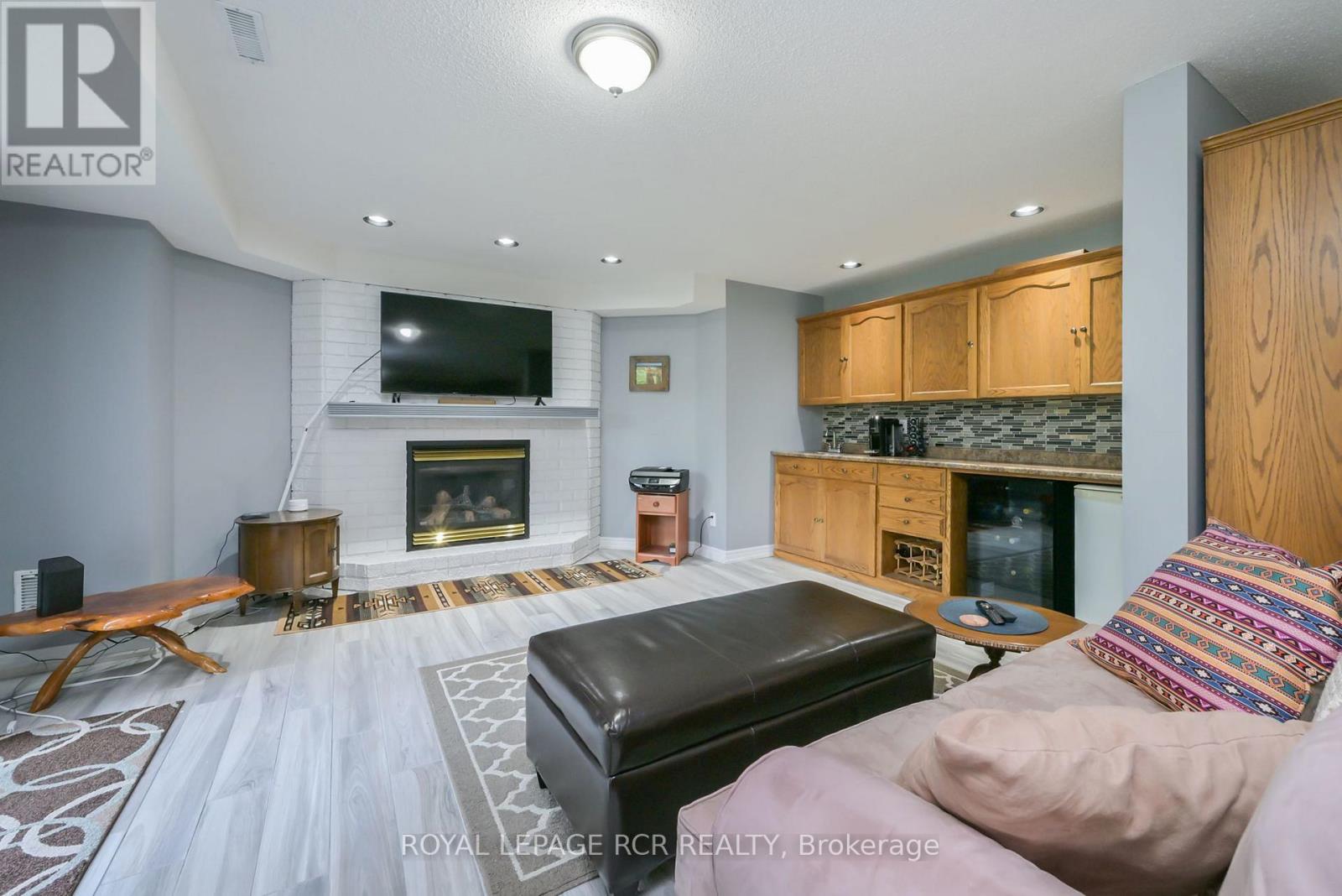 43 Bella Vista Trail, New Tecumseth, Ontario  L9R 2C7 - Photo 29 - N12728568