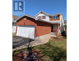 90 MORESBY DRIVE, Ottawa, Ontario