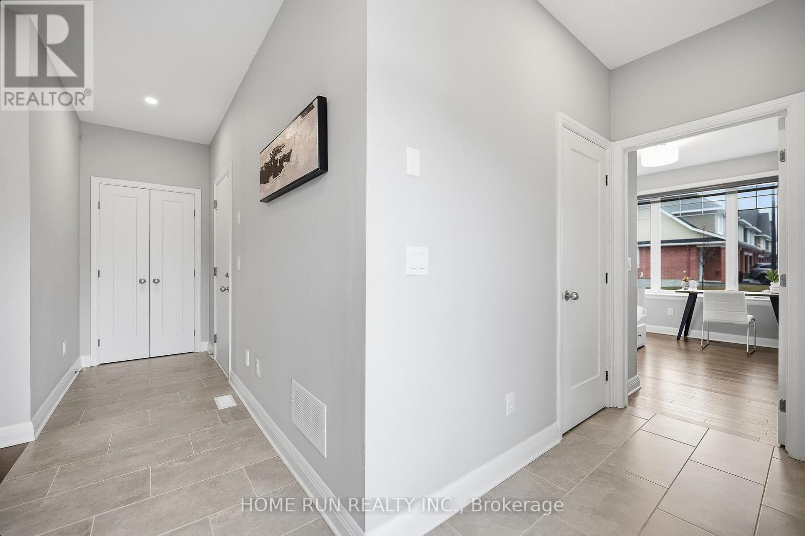 501 Hitzlay Terrace, Ottawa, Ontario  K2T 0R9 - Photo 6 - X13015496