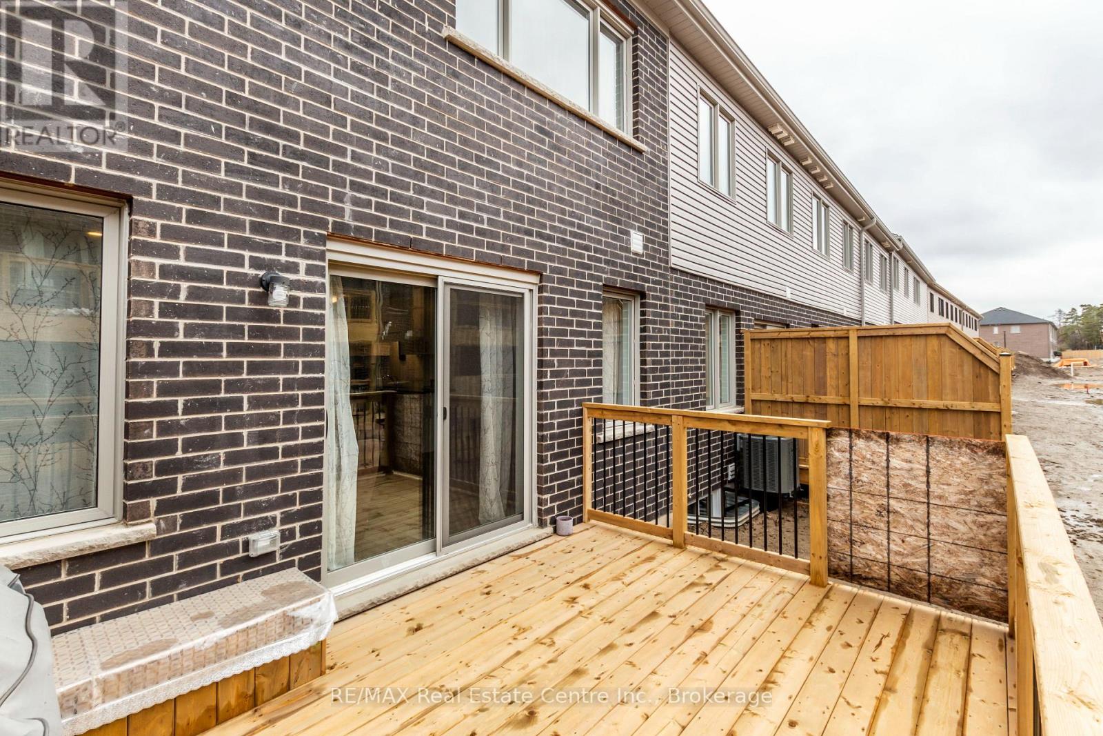 1 - 1 West Mill Street, North Dumfries, Ontario  N0B 1E0 - Photo 38 - X12958064