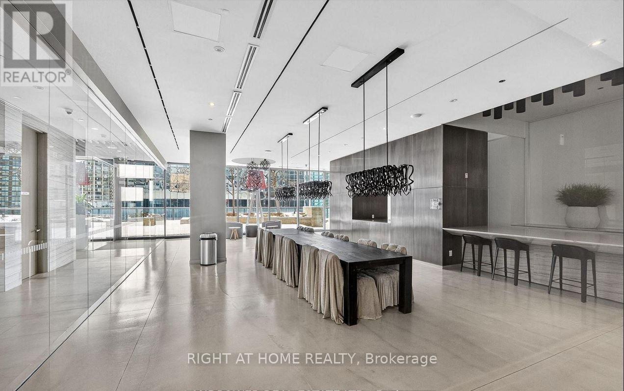 4708 - 100 Harbour Street, Toronto, Ontario  M5J 0B5 - Photo 18 - C13015480