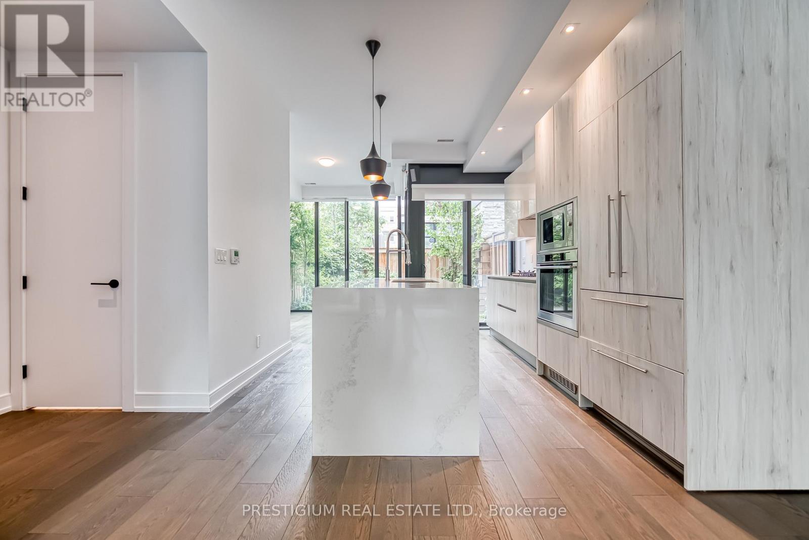 117 Roselawn Avenue, Toronto, Ontario  M4R 1E7 - Photo 11 - C13015488