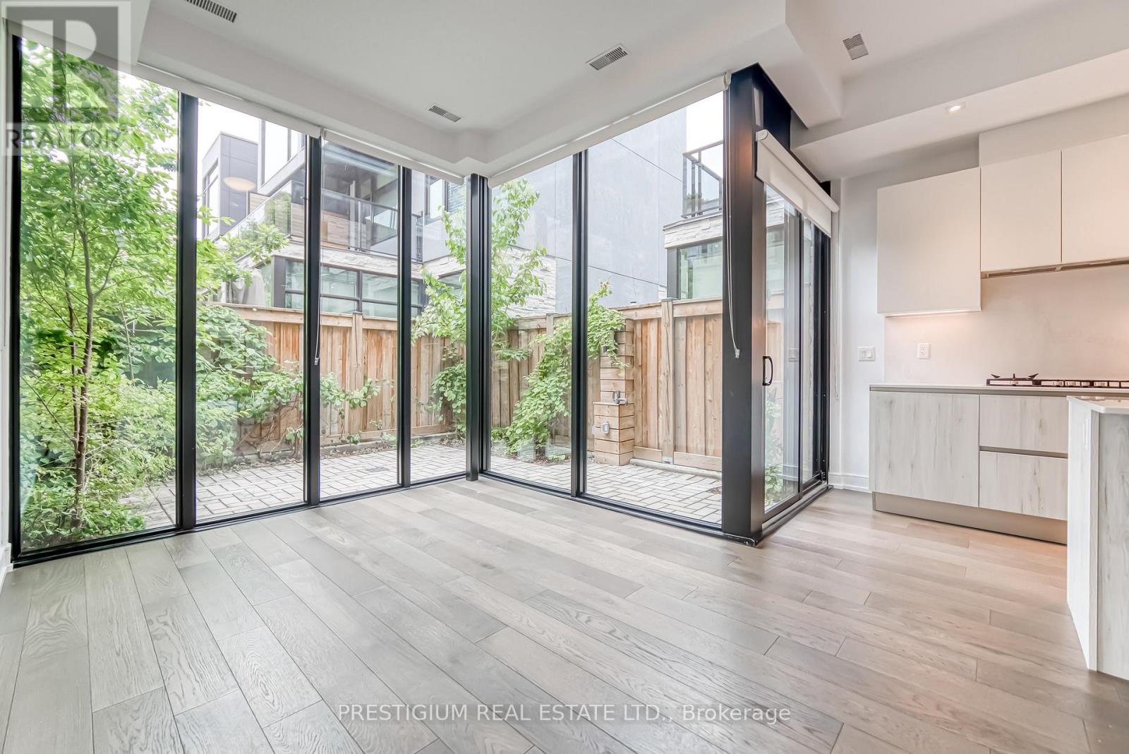 117 Roselawn Avenue, Toronto, Ontario  M4R 1E7 - Photo 15 - C13015488