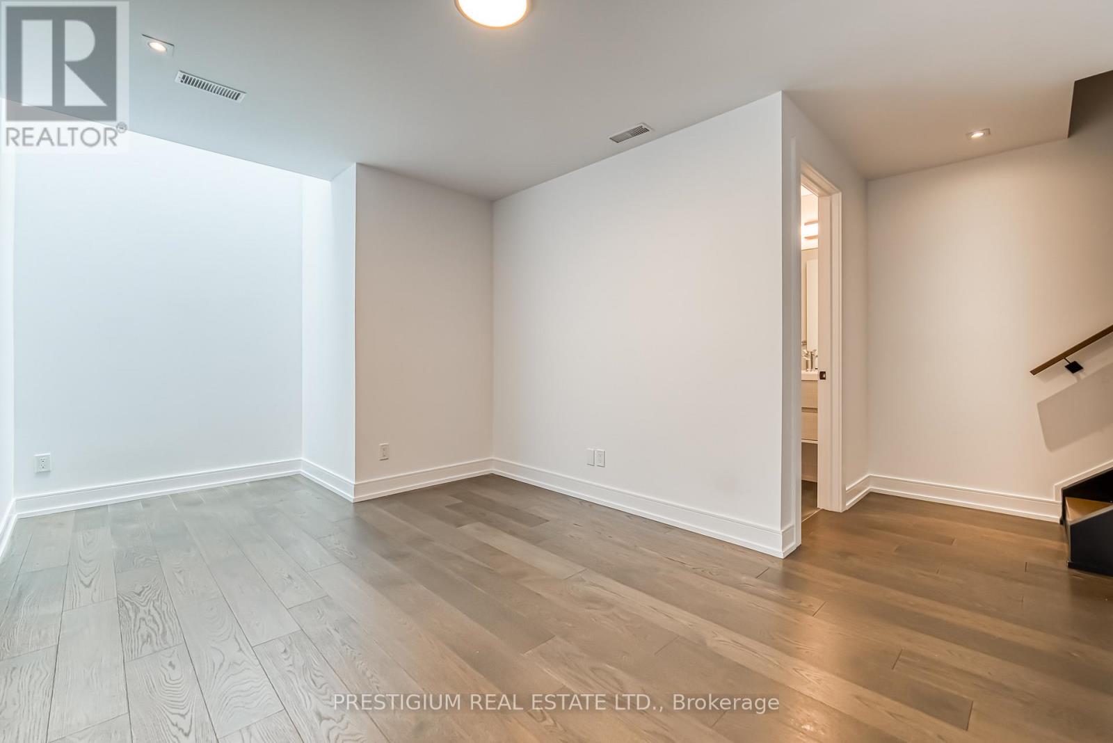 117 Roselawn Avenue, Toronto, Ontario  M4R 1E7 - Photo 36 - C13015488