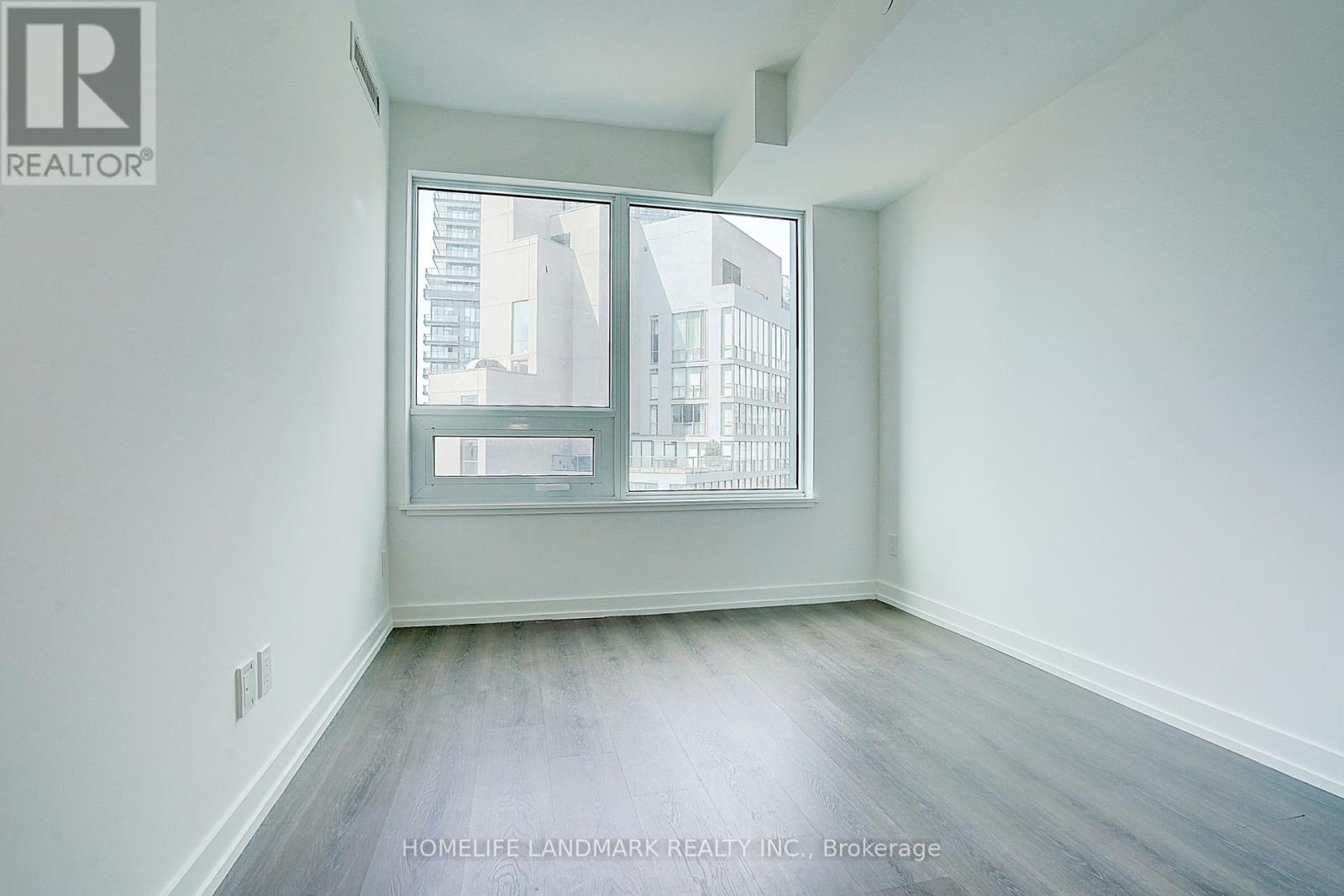 2701 - 8 Wellesley Street W, Toronto, Ontario  M4Y 0J5 - Photo 17 - C13015494