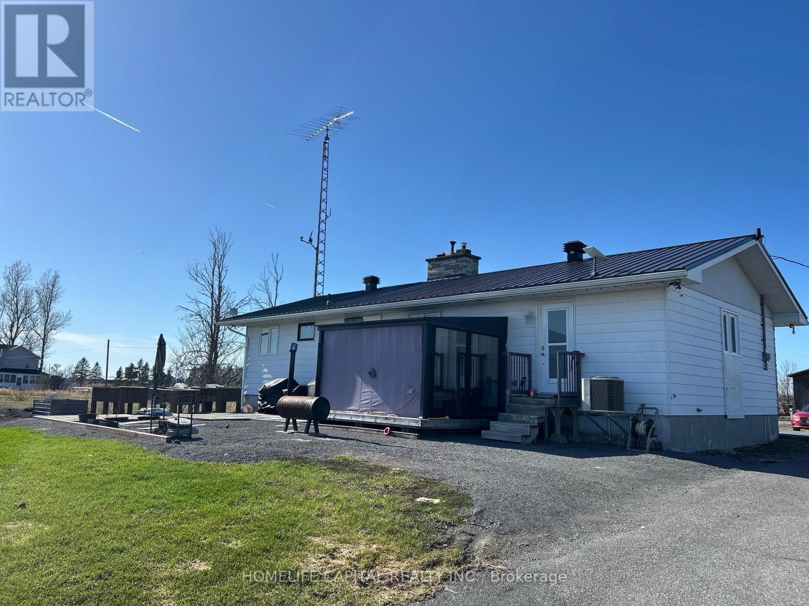 1091 County Rd 15 Road, Alfred And Plantagenet, Ontario  K0B 1A0 - Photo 32 - X13005168