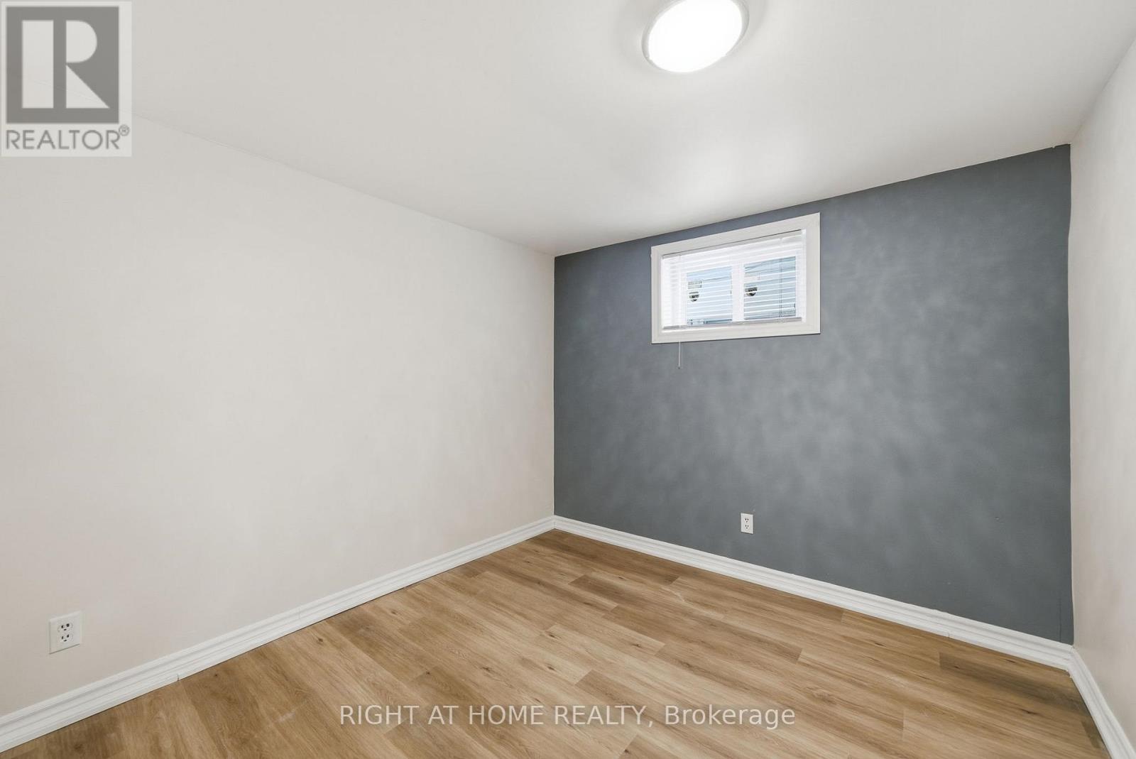 708 Carnegie Avenue, Oshawa (Centennial), Ontario  L1G 4R6 - Photo 27 - E13015510