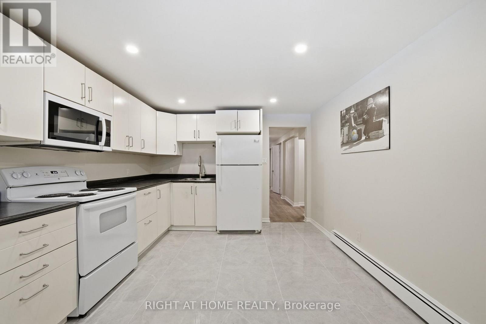 708 Carnegie Avenue, Oshawa (Centennial), Ontario  L1G 4R6 - Photo 41 - E13015510