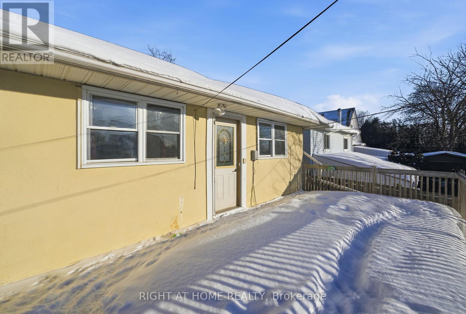 708 Carnegie Avenue, Oshawa (Centennial), Ontario  L1G 4R6 - Photo 44 - E13015510