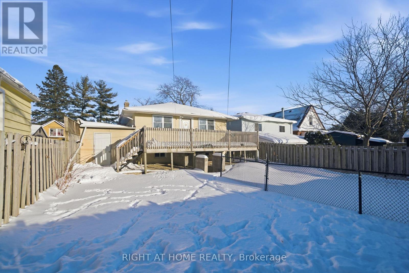 708 Carnegie Avenue, Oshawa (Centennial), Ontario  L1G 4R6 - Photo 49 - E13015510