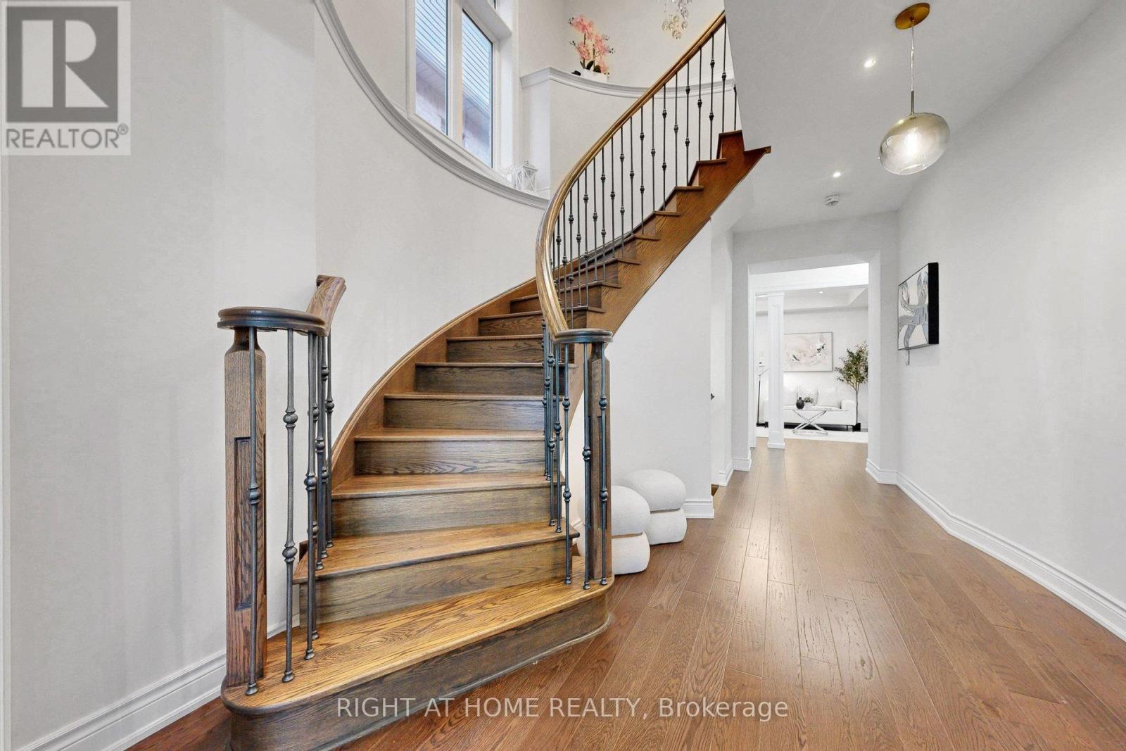 496 Mactier Drive, Vaughan (Kleinburg), Ontario  L4H 4T8 - Photo 23 - N13015476