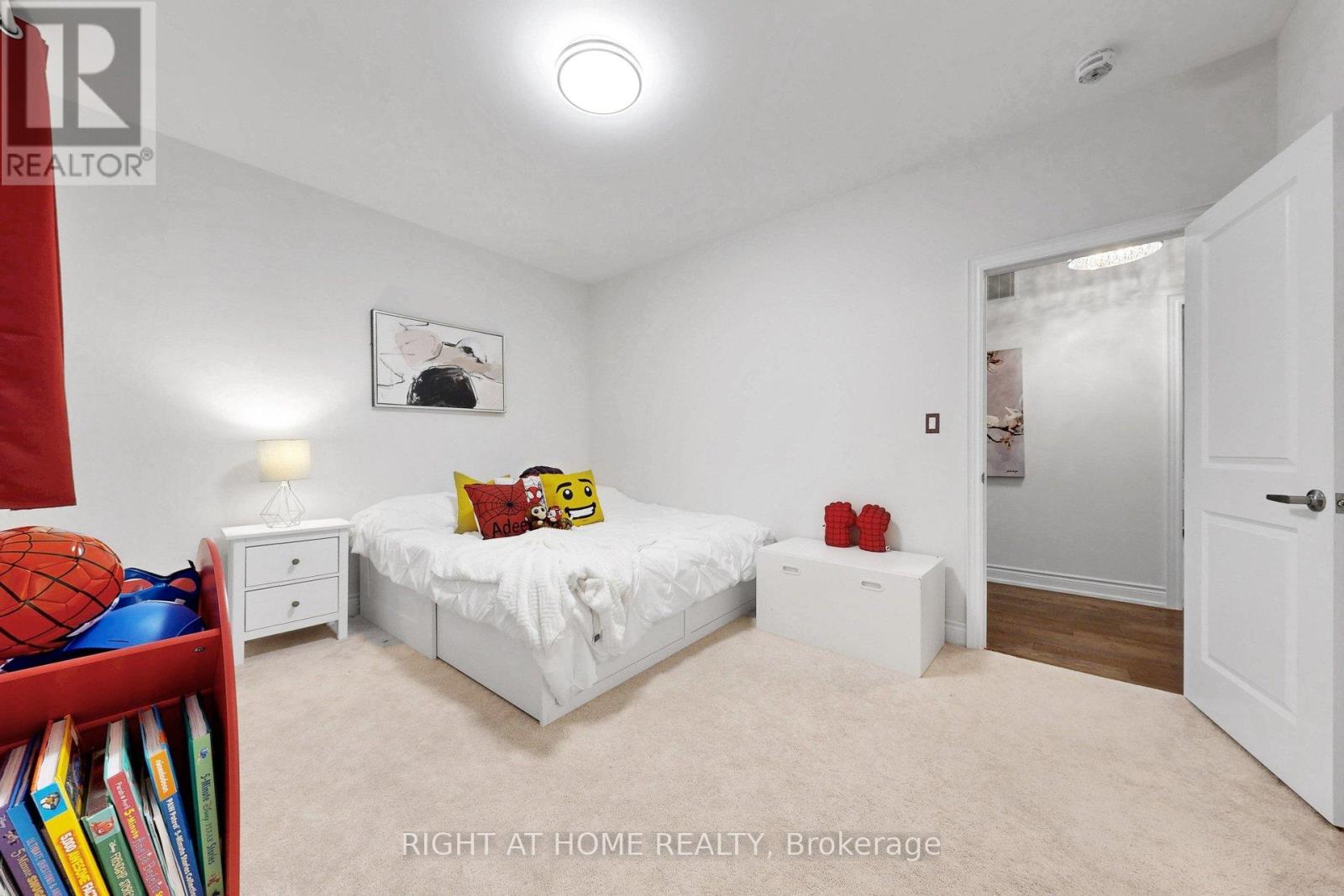 496 Mactier Drive, Vaughan (Kleinburg), Ontario  L4H 4T8 - Photo 41 - N13015476