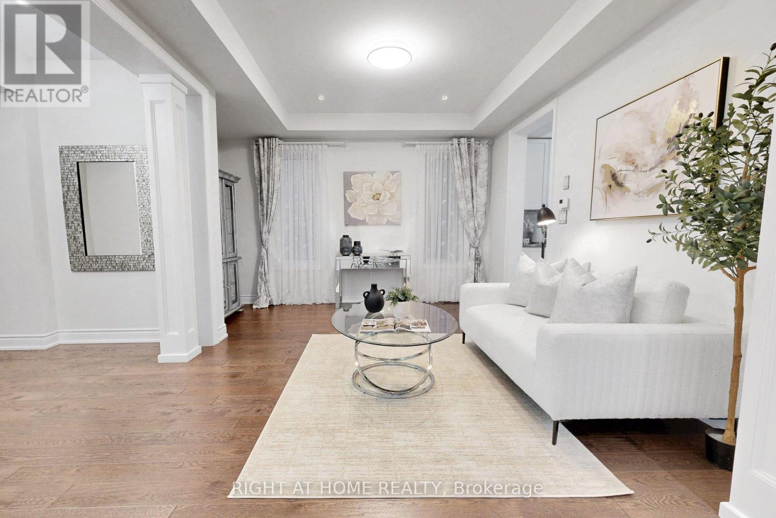 496 Mactier Drive, Vaughan (Kleinburg), Ontario  L4H 4T8 - Photo 8 - N13015476