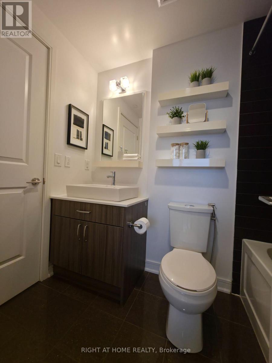 Ne616 - 9205 Yonge Street, Richmond Hill, Ontario  L4C 1V5 - Photo 11 - N13015490