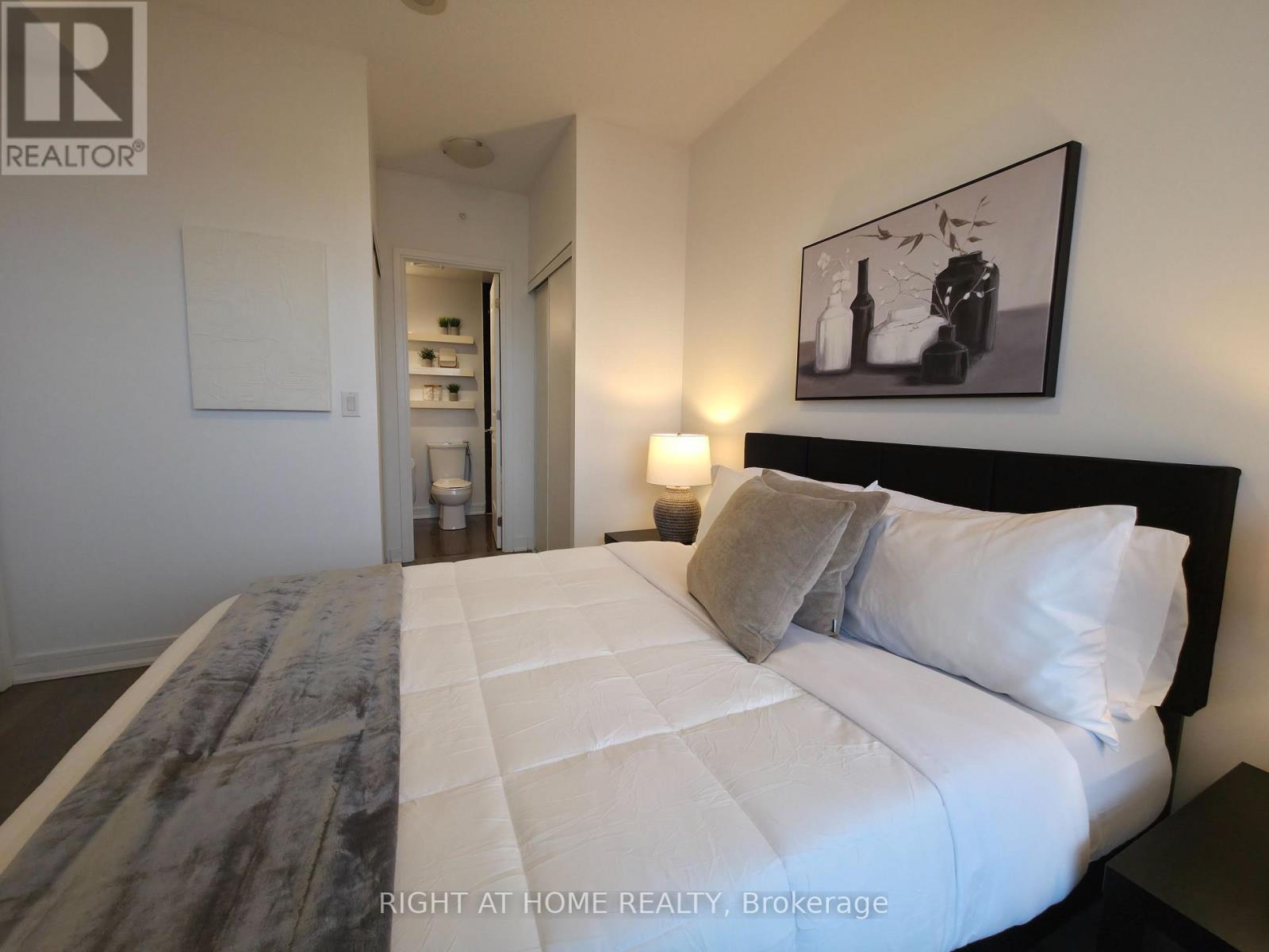 Ne616 - 9205 Yonge Street, Richmond Hill, Ontario  L4C 1V5 - Photo 13 - N13015490