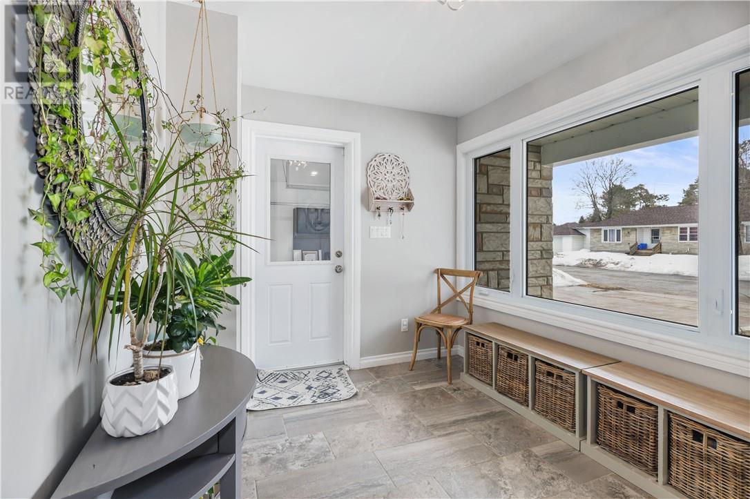 247 Spanish River Drive, Espanola, Ontario  P5E 1A2 - Photo 10 - 2127198