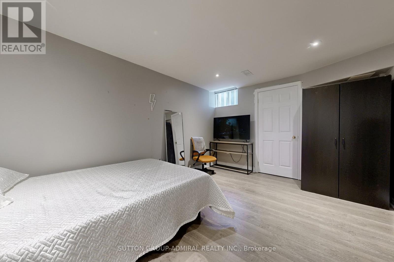 32 Stephanie Lane, Barrie (Painswick South), Ontario  L4N 0V1 - Photo 41 - S13015516