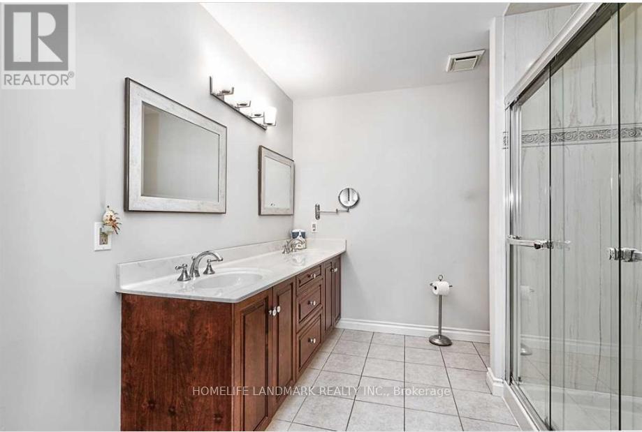 26 - 2006 Glenada Crescent, Oakville, Ontario  L6H 5R9 - Photo 7 - W13015504