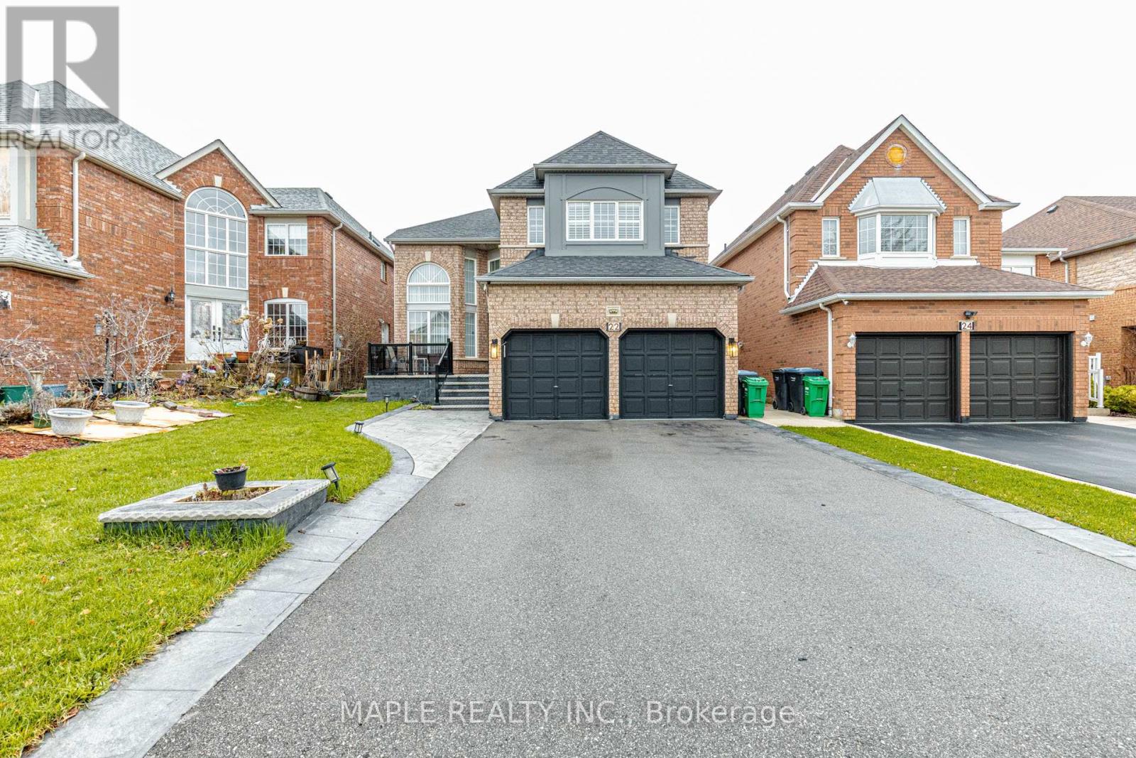 22 SQUIRRELTAIL WAY, Brampton, Ontario