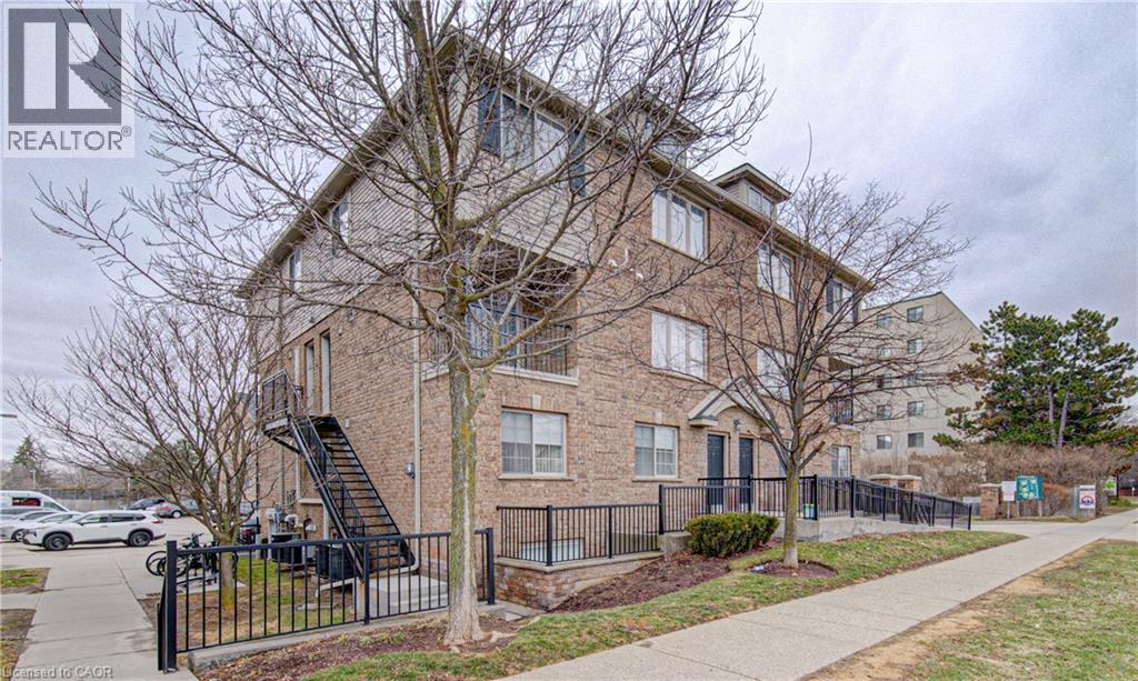 12 Holborn Drive Unit# A8, Kitchener, Ontario  N2A 0A4 - Photo 3 - 40810515