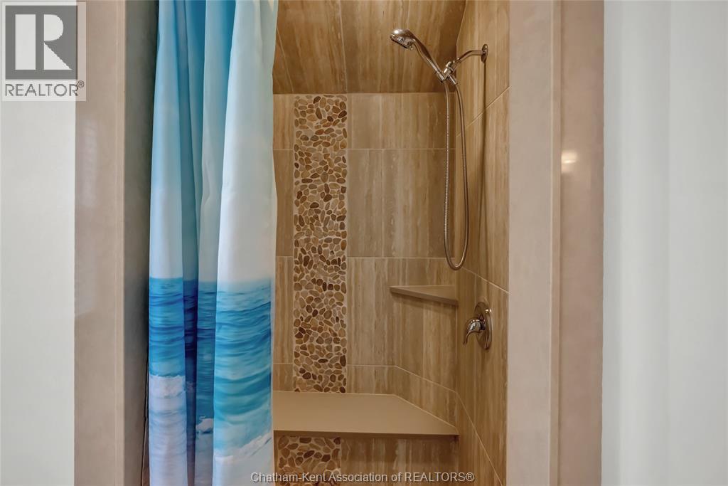 18334 Marine Park Drive, Rondeau Bay Estates, Ontario  N0P 1X0 - Photo 25 - 26007645